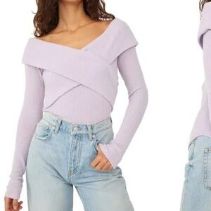 ✨ Free People Off-Shoulder Wrapped Ribbed Top – Lilac – Size L ✨